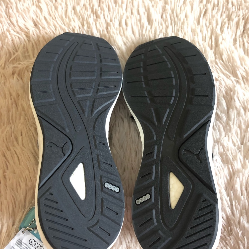 PUMA NRGY Knit Running Shoe - Picture 6 of 6